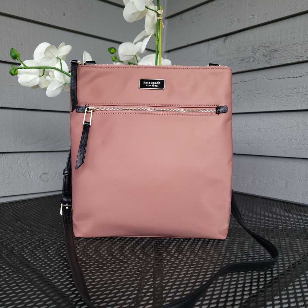 Kate Spade ♠️ New York Blush Nylon Crossbody